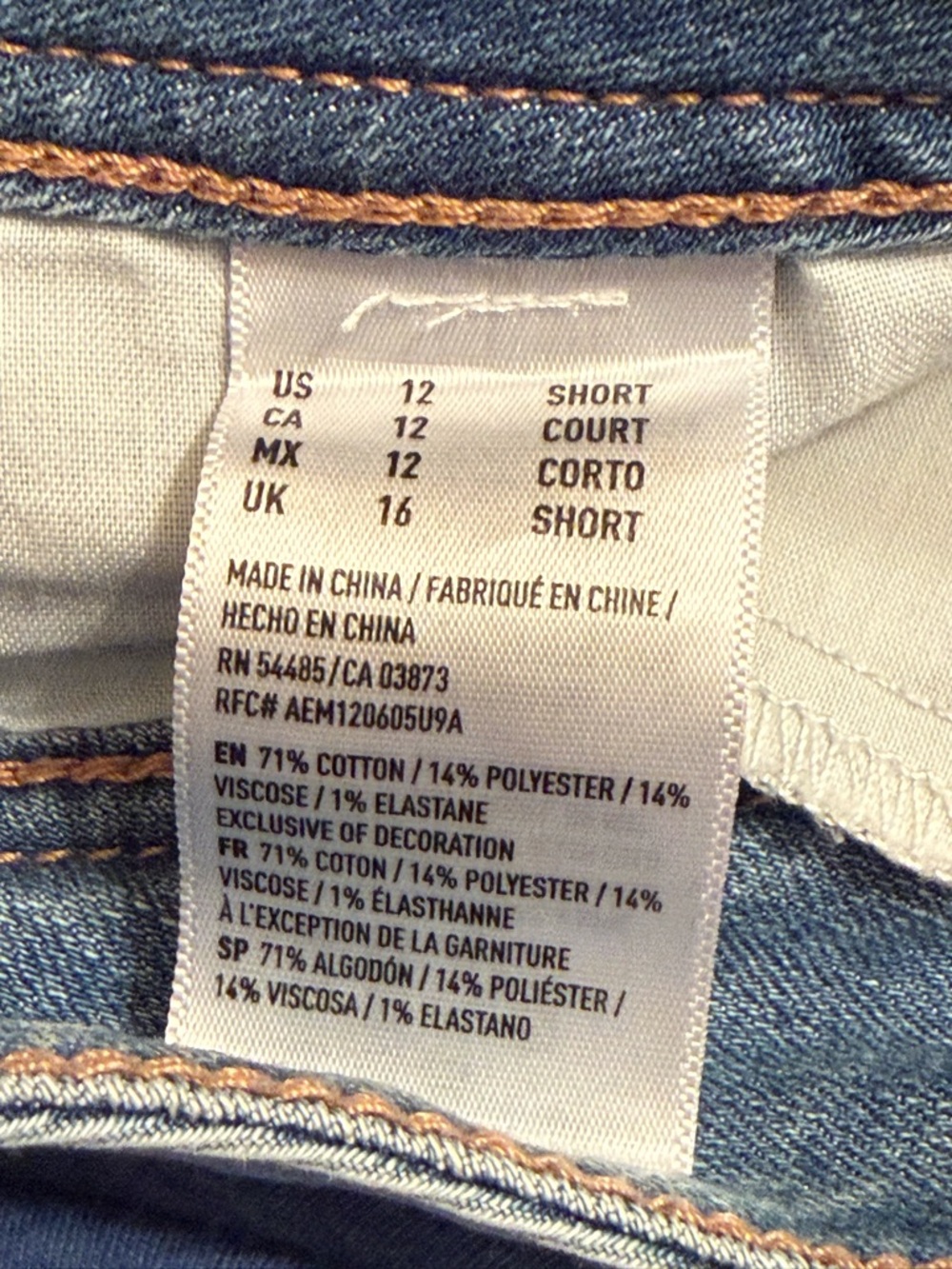 Size 12 Short American Eagle Jeans Super Stretch - Picture 3 of 4